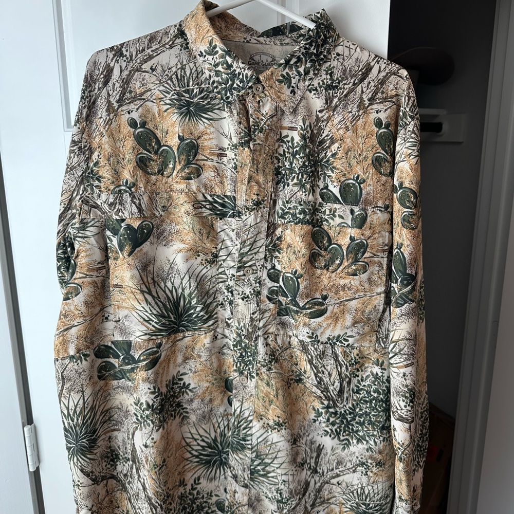 Game guard Cactus Print Button-Up Shirt